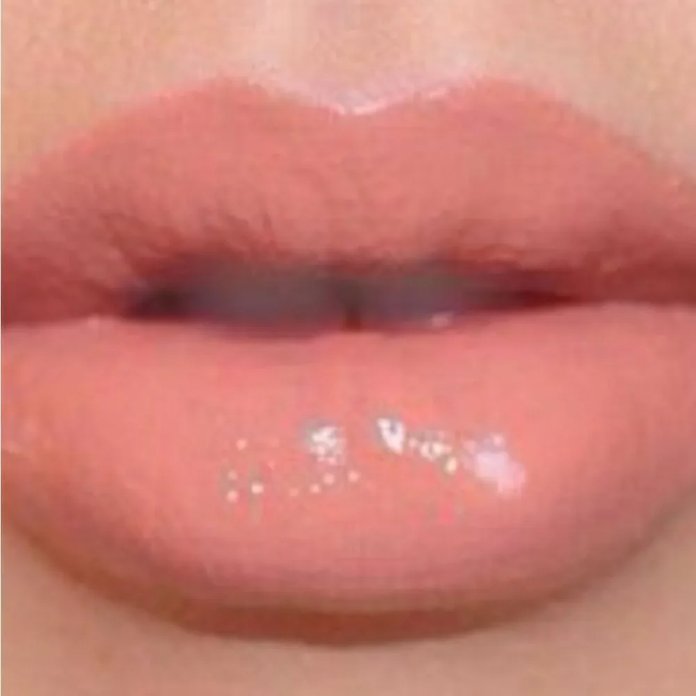 New Too Faced Lip Gloss - Naked Dolly